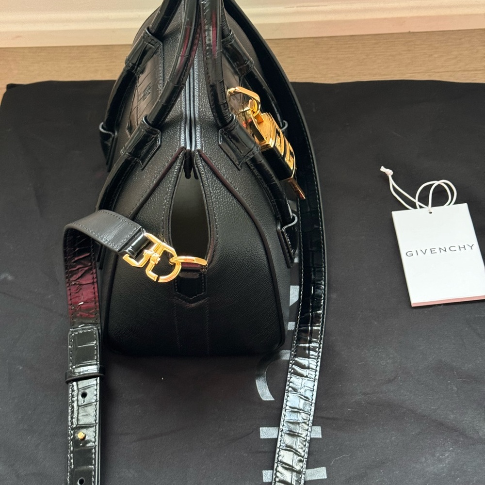 Givenchy mini antigona bag - Picture 10 of 14